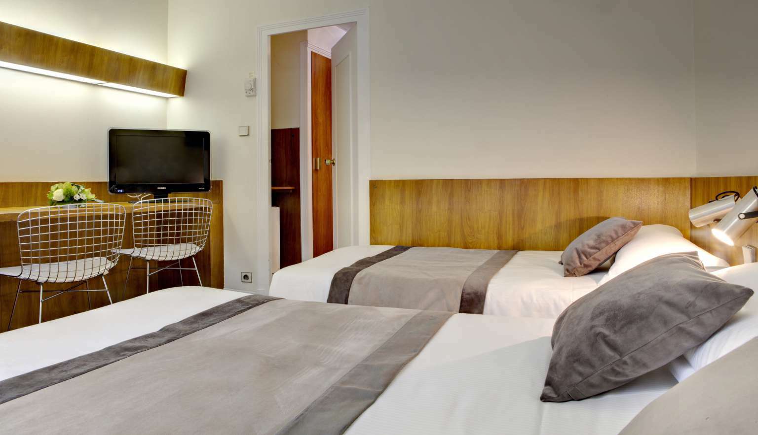 Best Western Grand Hotel De Bordeaux Aurillac Room photo